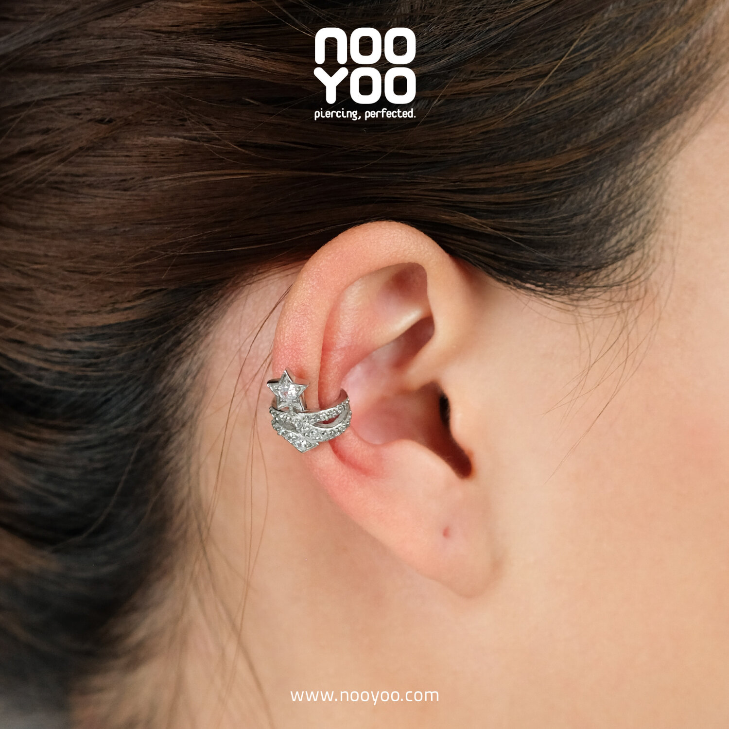 (31213)Ear cuff HANGING STAR Surgical Steel NooYoo