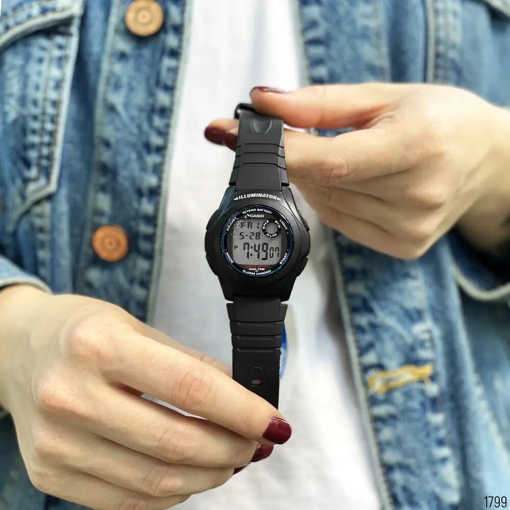 Casio Unisex F-200W-1ADF - ธานิวัฒน์ ลี