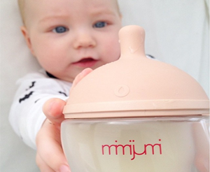 Review Mimijumi ขวดนมเสมือนเต้านมแม่
