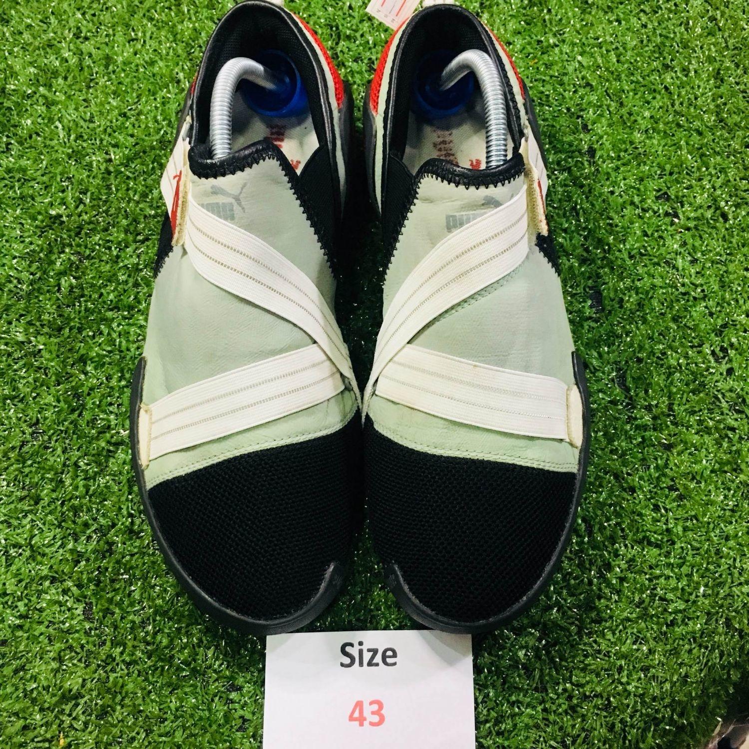 puma slip ons 43