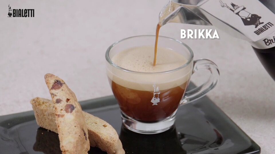 ครีม่า (Crema) คืออะไร หม้อต้มกาแฟ Moka Pot สร้างครีม่า (Crema) ได้จริง