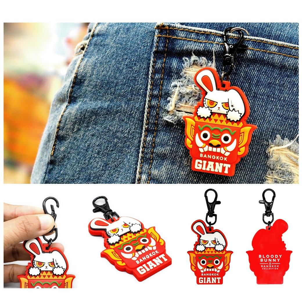 BLOODY BUNNY(BKKGIANT) KEYCHAIN BLOODY BUNNY STORE