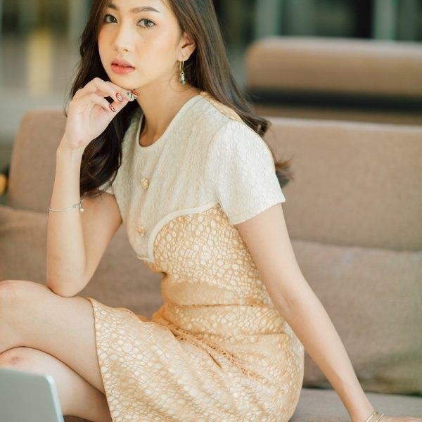 Lola Lace Dress