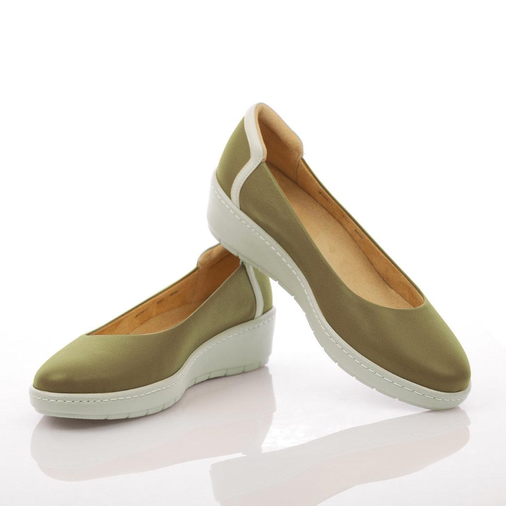 bz shoes by naturalizer