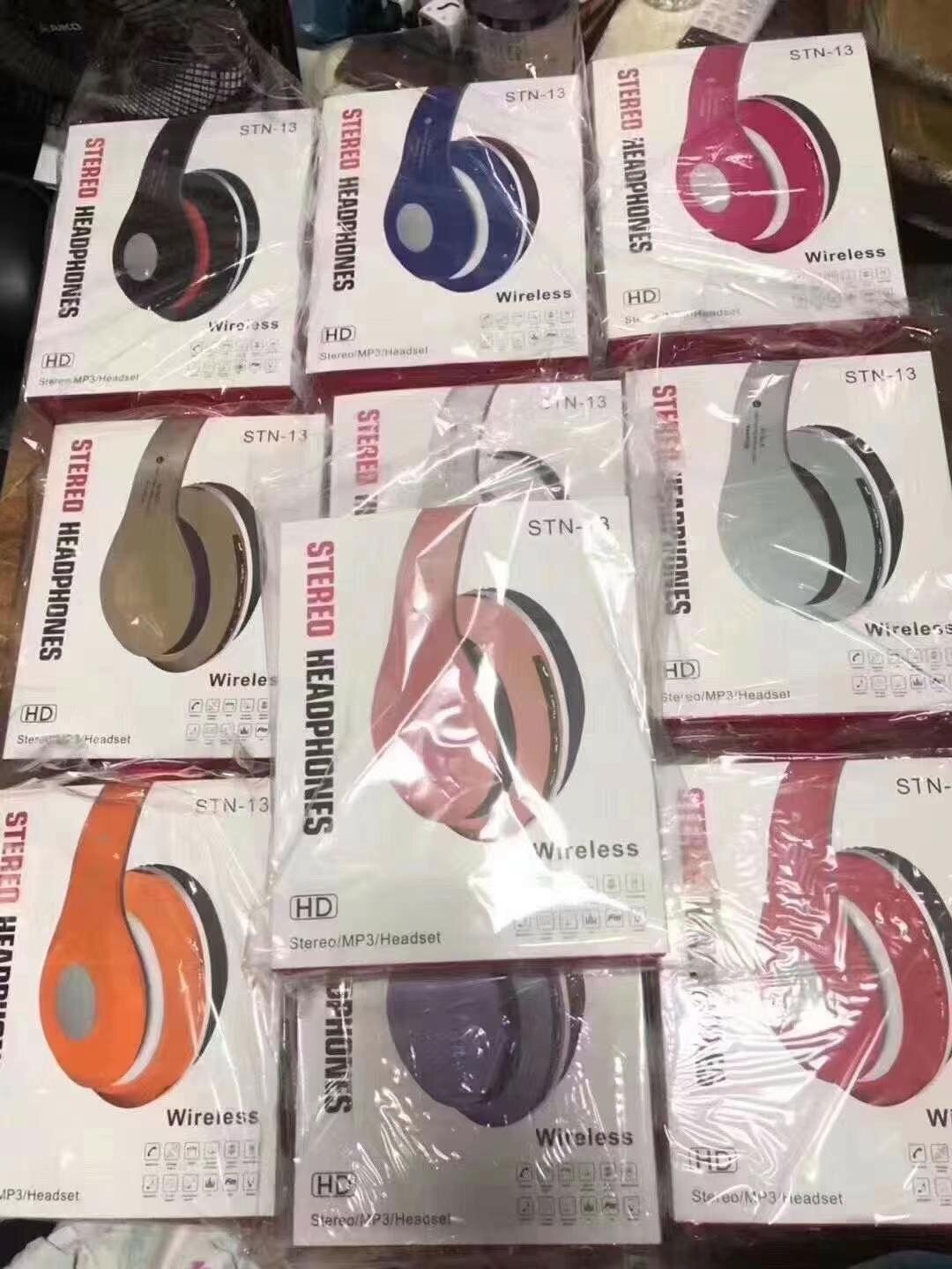 หูฟังบลูทูทWireless Headphones STN 13 - myhappyphones