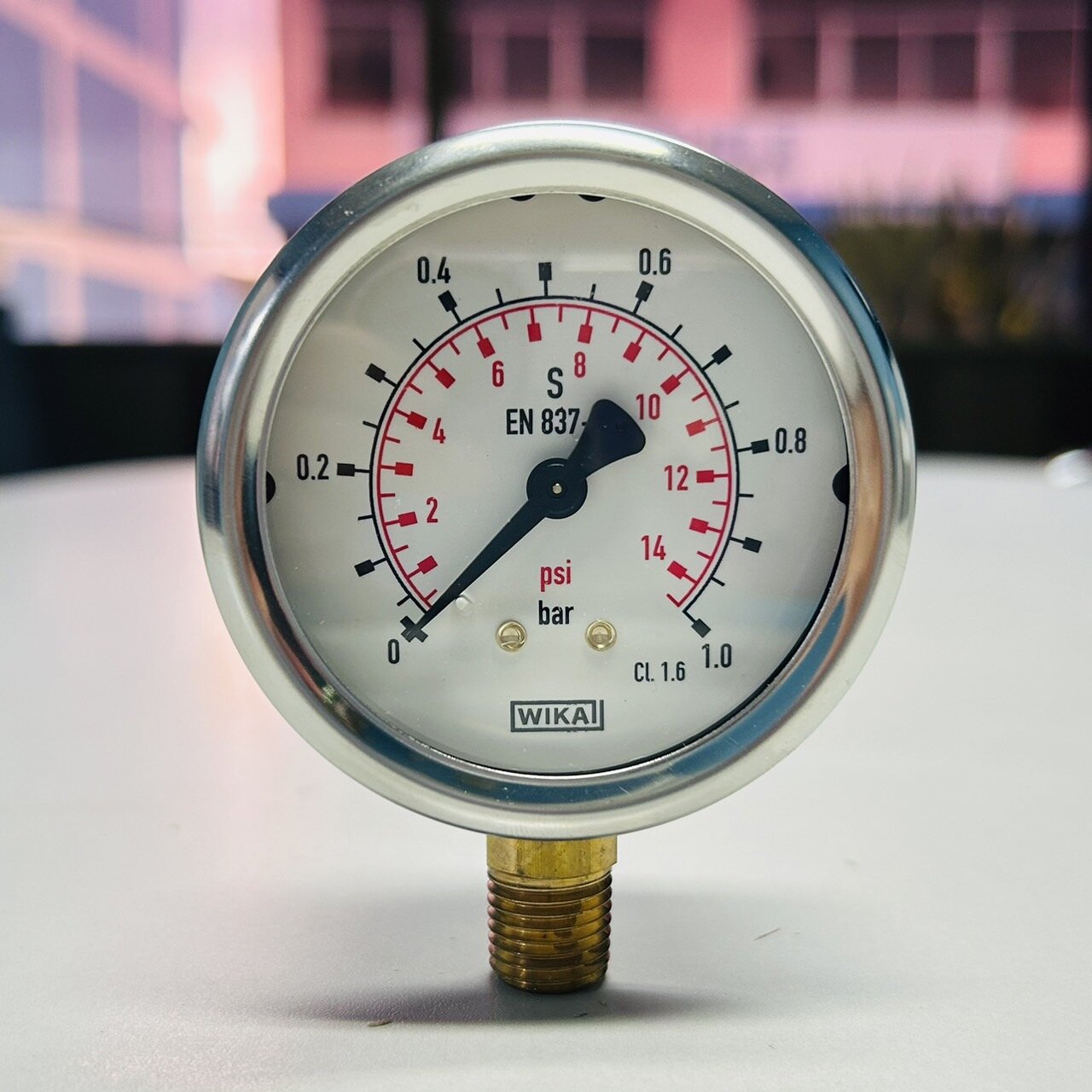 Wika Pressure Gauge 2.5" (01Bar) บริษัท เจ เค เอส อินเตอร์เนชั่นแนล
