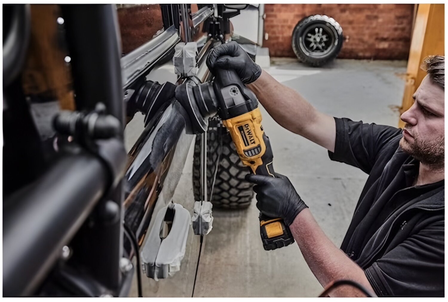 DeWALT DCM848N เครื่องขัดสีไร้สาย 5 นิ้ว 18V.(ปรับสปีด | เครื่องเปล่า ...