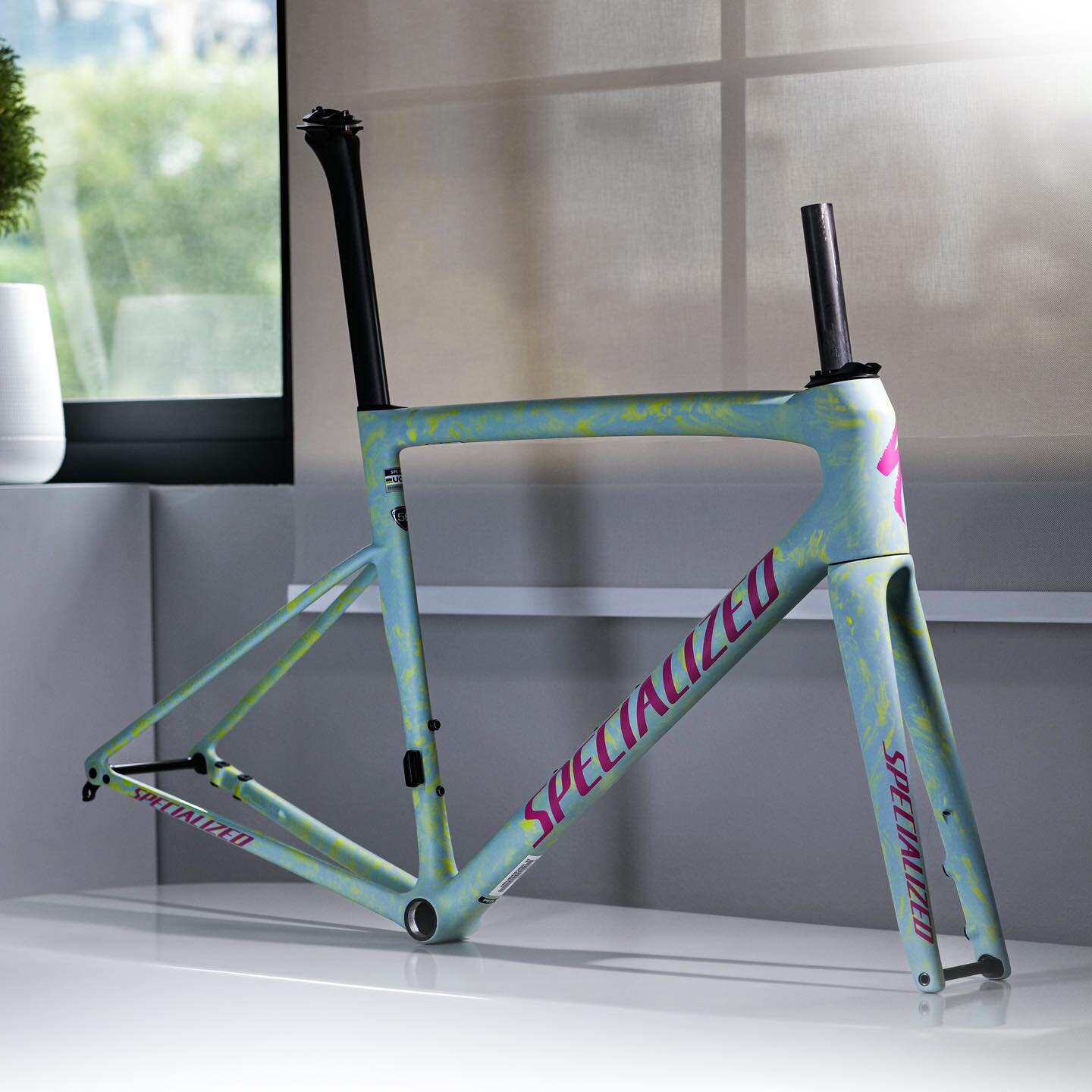 SPECIALIZED Tarmac SL8 Frameset Satin Ion Metallic Sea Foam
